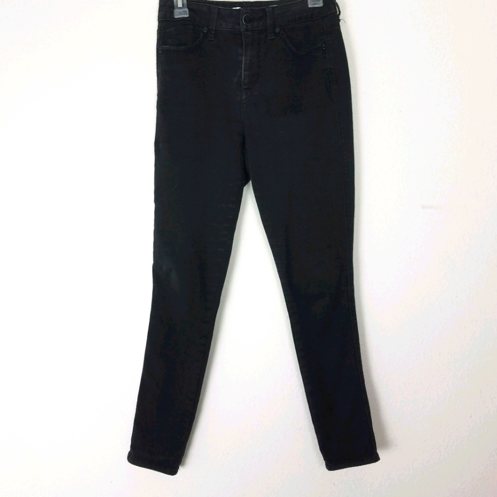 Seven7 Skinny Cropped Black Distressed Jean's